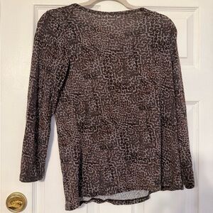 VOGO Athletica Brown Patterned Long Sleeve Top
